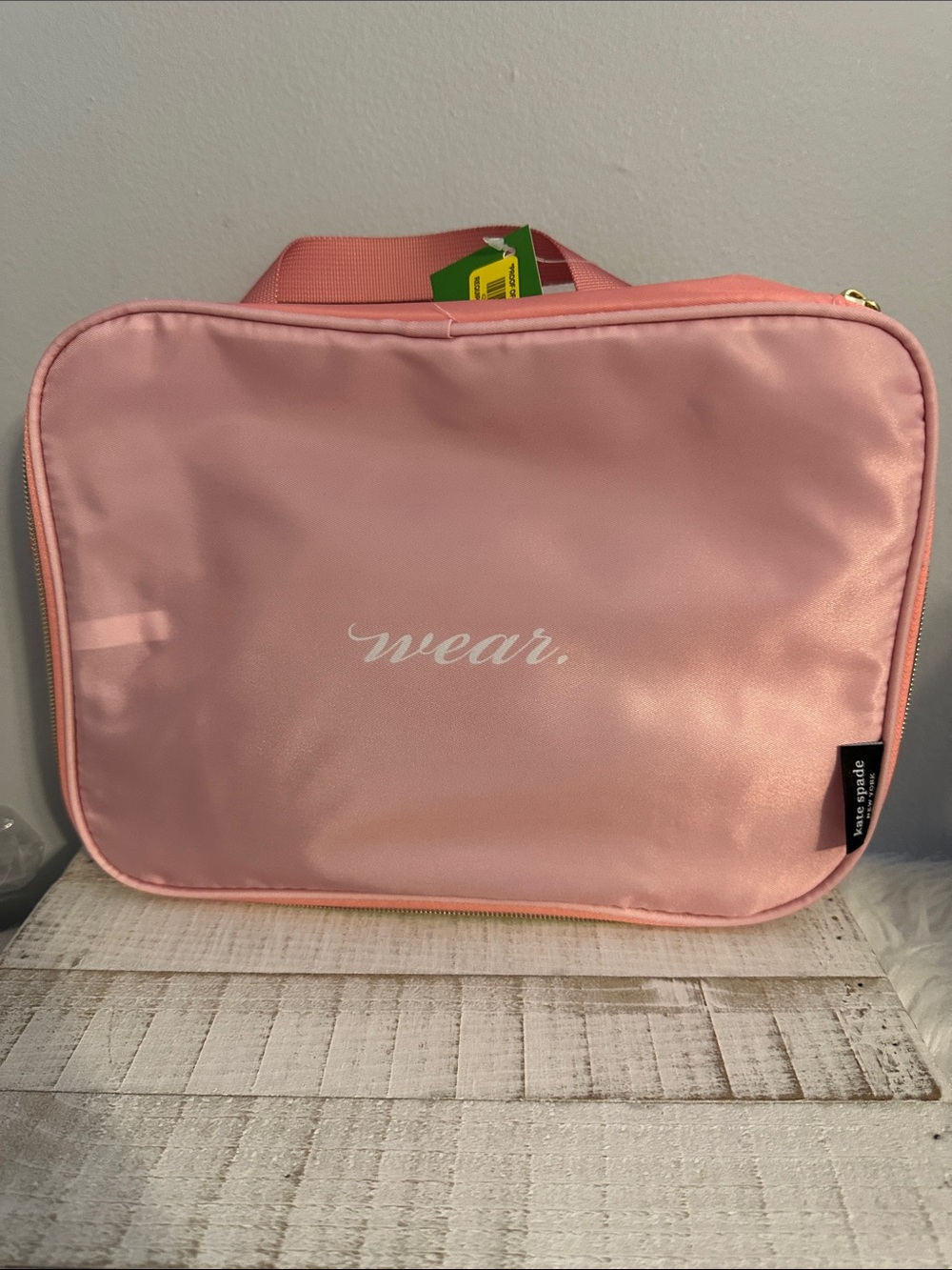 Nwt Kate spade wear/ worn travel bag